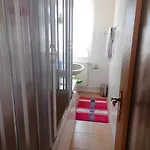 1 Apartment